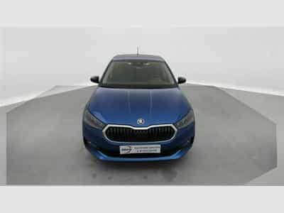 Skoda Fabia 1.0 TSI 95Cv Young Edition CARPLAY / CAMERA / FULL LED / ALU (2025) - Foto 4