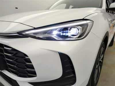 MG ZS 1.5 Hybrid+ Luxury NAVI / CAMERA / CARPLAY / ALU (2026) - Foto 14