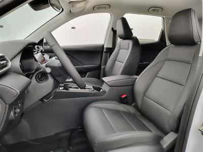 MG ZS 1.5 Hybrid+ Luxury NAVI / CAMERA / CARPLAY / ALU (2026) - Foto 7