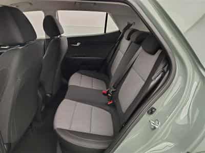 Kia Stonic 1.0 T-GDi 100cv Gold NAVI / CAMERA / CARPLAY (2026) - Photo 13