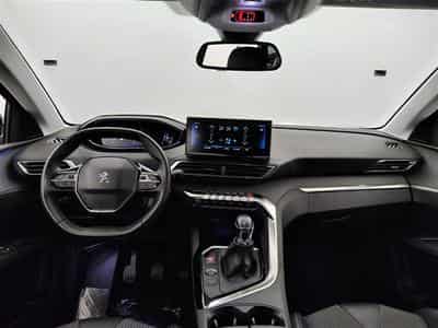 Peugeot 5008 1.2  Allure Pack 7 Pl  Navi / Led / PDC av+ar (2022) - Foto 8