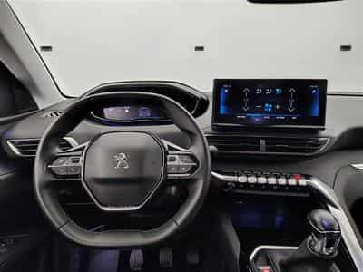 Peugeot 5008 1.2  Allure Pack 7 Pl  Navi / Led / PDC av+ar (2022) - Foto 9