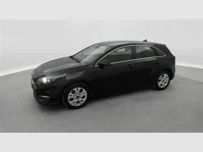 Kia Ceed 1.0 T-GDi More (2024) - Photo 11