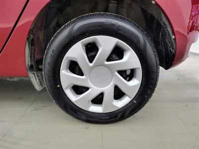 Dacia Sandero 1.0 SCe 75cv Laureate (2020) - Foto 6