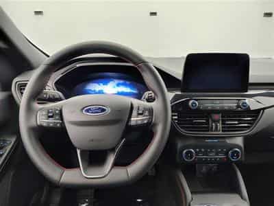 Ford Kuga 2.0 TDCi 120cv PowerShift ST-Line NAVI / FULL LED / CAMERA (2023) - Foto 9