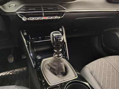 Peugeot 2008 1.2 PureTech Allure CARPLAY / FULL LED / S-CUIR / PDC (2024) - Photo 12