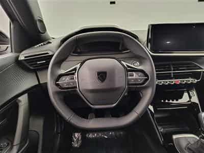 Peugeot 2008 1.2 PureTech Allure CARPLAY / FULL LED / S-CUIR / PDC (2024) - Photo 9
