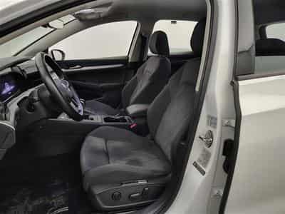 VW Golf 1.0 TSI Life  Navi / Led / PDC av+ar (2023) - Photo 7