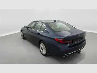BMW 520 520eA PHEV NAVI / CUIR / FULL LED / HUD (2022) - Foto 2