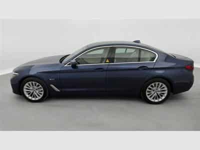 BMW 520 520eA PHEV NAVI / CUIR / FULL LED / HUD (2022) - Foto 3