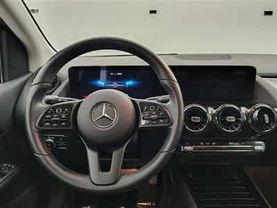 Mercedes B 180 B 180 7G-Tronic Business *NAVI/CUIR PARTIEL/PDC AV+AR* (2020) - Foto 9