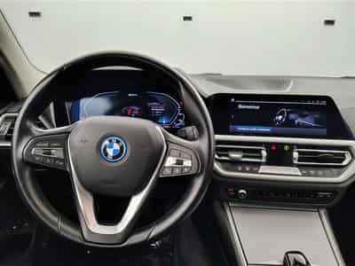 BMW 320 320eA PHEV Business NAVI/FULL LED/JA/PDC AV AR/CARPLAY (2021) - Foto 9