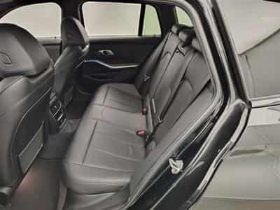 BMW 320 320eAS Pack M S-CUIR / NAVI COCKPIT / ALU18" (2022) - Foto 13