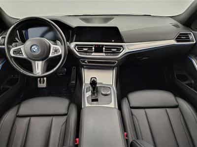 BMW 320 320eAS Pack M S-CUIR / NAVI COCKPIT / ALU18" (2022) - Foto 8