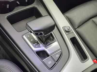 Audi A4 35 TFSI S tronic Cuir / Navi Cockpit / Led / PDC av+ar (2021) - Foto 12
