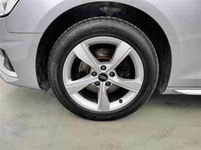 Audi A4 35 TFSI S tronic Cuir / Navi Cockpit / Led / PDC av+ar (2021) - Foto 6