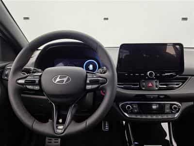 Hyundai i30 Combi 1.0 T-GDi 115cv N-Line NAVI / FULL LED / CAMERA / JA17 (2026) - Foto 9