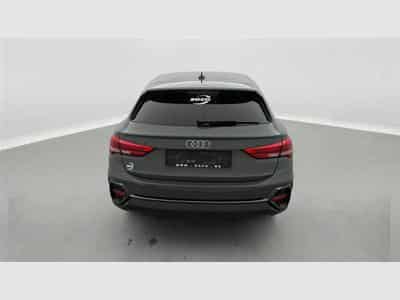 Audi Q3 Sportback 35 TDI S-Tronic  Cuir / Navi / PDC av+ar (2021) - Foto 5