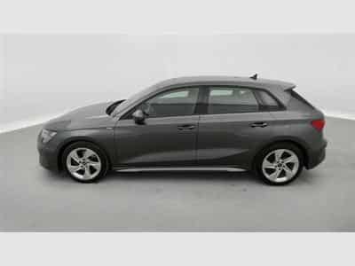 Audi A3 30 TFSI S-Tronic S-Line Cuir / Navi / Led (2021) - Photo 3