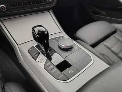 BMW 330 330eA PHEV Touring NAVI / CUIR SPORT / FULL LED (2022) - Photo 12