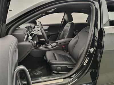 Mercedes A 180 180 AMG Line CUIR/FULL LED/JA18/CAMERA (2022) - Photo 6