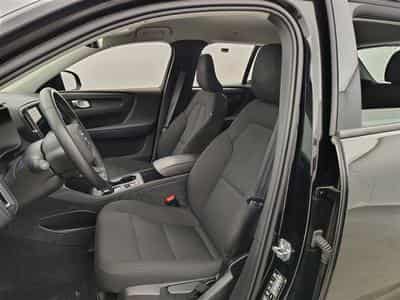 Volvo XC40 1.5 T2 Momentum Geartronic NAVI/FULL LED/JA17/PDC/CAMERA (2021) - Photo 7