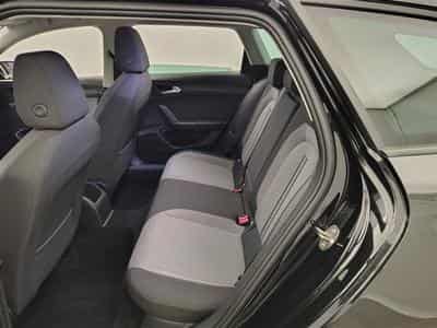 Seat Leon 1.0 eTSI 110Cv DSG CARPLAY / CAMERA / FULL LED (2024) - Photo 13