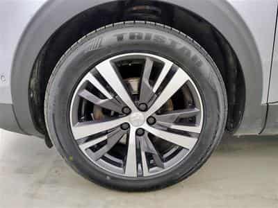 Peugeot 3008 1.2 PureTech Allure CLIM/CAMERA/NAVI (2021) - Photo 6