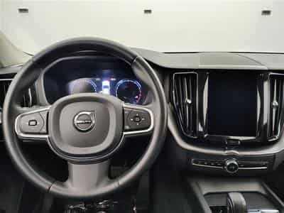 Volvo XC60 2.0 B4 Momentum Pro Gear.NAVI/FULL LED/JA18/PDC AV AR (2020) - Photo 9