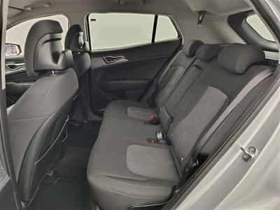 Kia Sportage 1.6 CRDi MHEV Pulse DCT (2023) - Photo 13