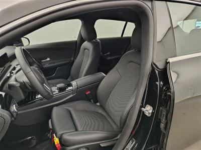 Mercedes CLA 180 180 d Business Solution S-CUIR/NAVI/JA16/PDC AV AR (2023) - Photo 7