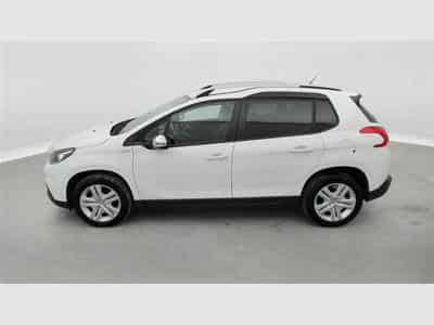 Peugeot 2008 1.2 PureTech 110Cv AUTO Style (2019) - Photo 3