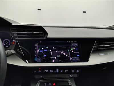 Audi A3 30 TFSI S-Tronic Advanced  Cuir / Navi / Led (2022) - Foto 11