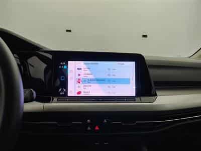 VW Golf 1.0 TSI 110 Life CARPLAY / FULL LED / ALU / PDC (2021) - Foto 11