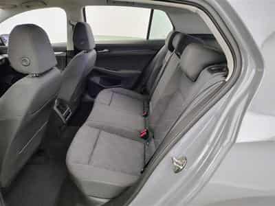 VW Golf 1.0 TSI 110 Life CARPLAY / FULL LED / ALU / PDC (2021) - Foto 13
