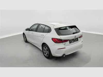 BMW 118 iA  Navi Cockpit / Led / PDC av+ar (2022) - Photo 2