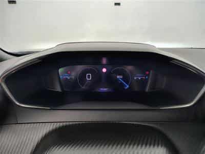 Peugeot 2008 1.2 PureTech 100cv Allure CARPLAY / FULL LED / PDC AV+AR (2024) - Photo 10