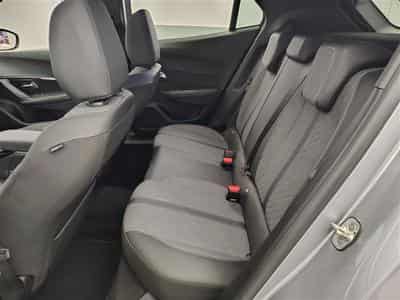 Peugeot 2008 1.2 PureTech 100cv Allure CARPLAY / FULL LED / PDC AV+AR (2024) - Photo 13