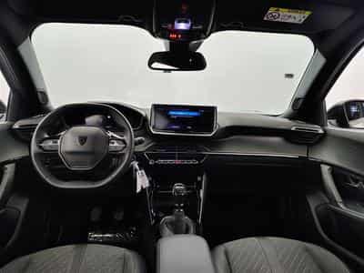 Peugeot 2008 1.2 PureTech 100cv Allure CARPLAY / FULL LED / PDC AV+AR (2024) - Photo 8