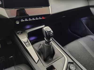 Peugeot 308 1.2 PureTech Allure S-CUIR / NAVI / CARPLAY / CAMERA (2023) - Photo 12