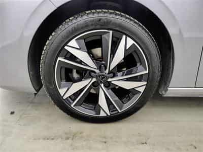 Peugeot 308 1.2 PureTech Allure S-CUIR / NAVI / CARPLAY / CAMERA (2023) - Photo 6