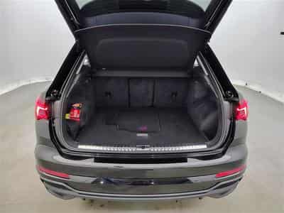 Audi Q3 35 TFSI S line (2024) - Photo 14