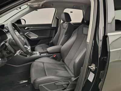 Audi Q3 35 TFSI S line (2024) - Photo 7