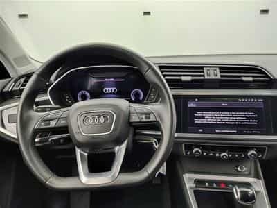 Audi Q3 35 TFSI S line (2024) - Photo 9