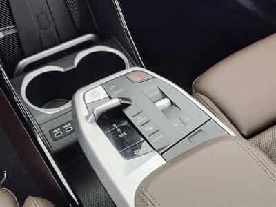BMW X1 2.0 dA PACK M **AUTO/NAVI/FULL LED/CAMERA** (2023) - Photo 12