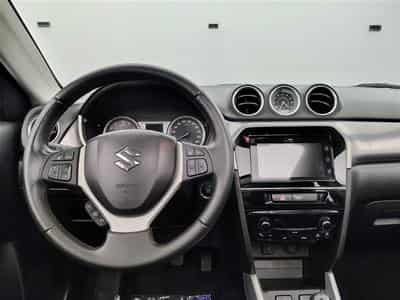 Suzuki Vitara 1.6i 4x4 GL+ (2017) - Photo 9