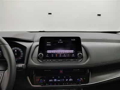Nissan X-Trail 1.5 DIG-T 2WD X-Tronic Acenta 7pl. CARPLAY / FULL LED / CAM (2026) - Photo 11