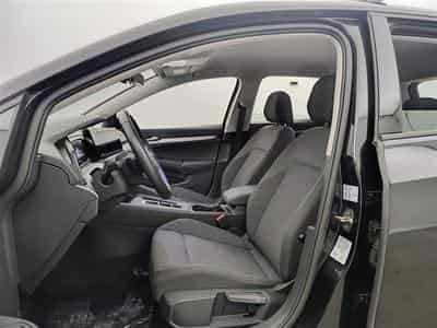 VW Golf 1.0 eTSI Life Business DSG/NAVI/FULL LED/JA16/PDC (2024) - Photo 7