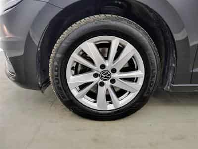 VW Touran 2.0 TDi Business DSG/7PL/NAVI/JA/PDC (2023) - Foto 6