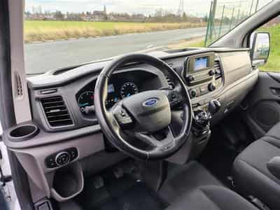 Ford Transit 2.0 TDCi L1H2 CLIM / TEL (2019) - Foto 8